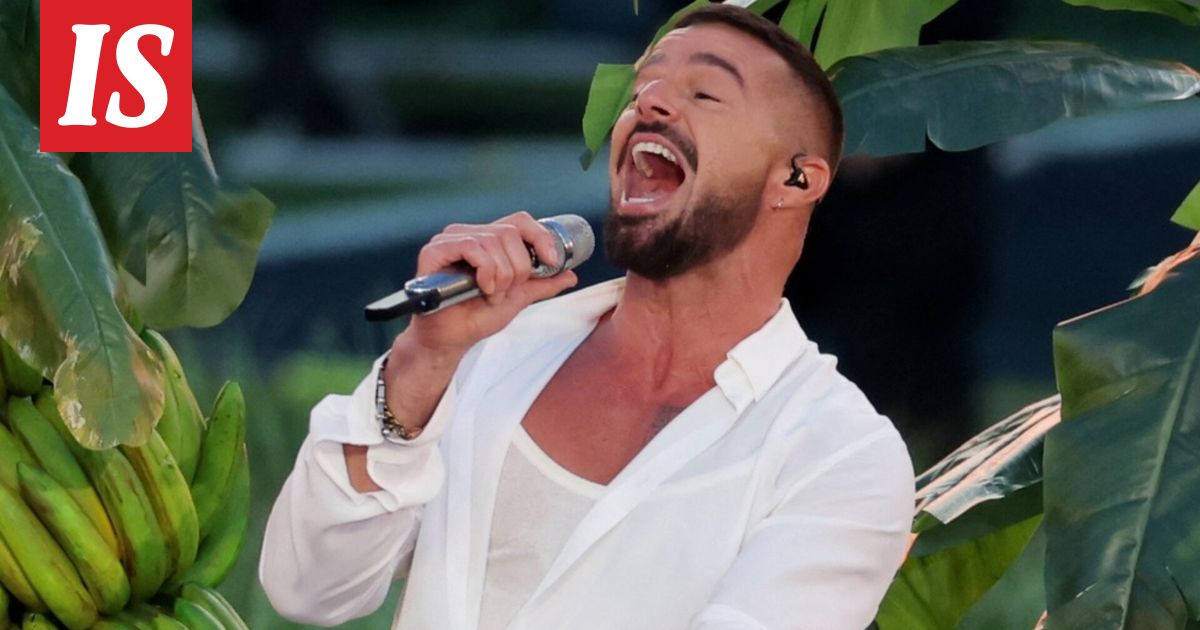 Ricky Martinin, 54, kasvot herättivät ihmetystä Super Bowlissa – ”Näyttää nyt paremmalta kuin 20 vuotta sitten”