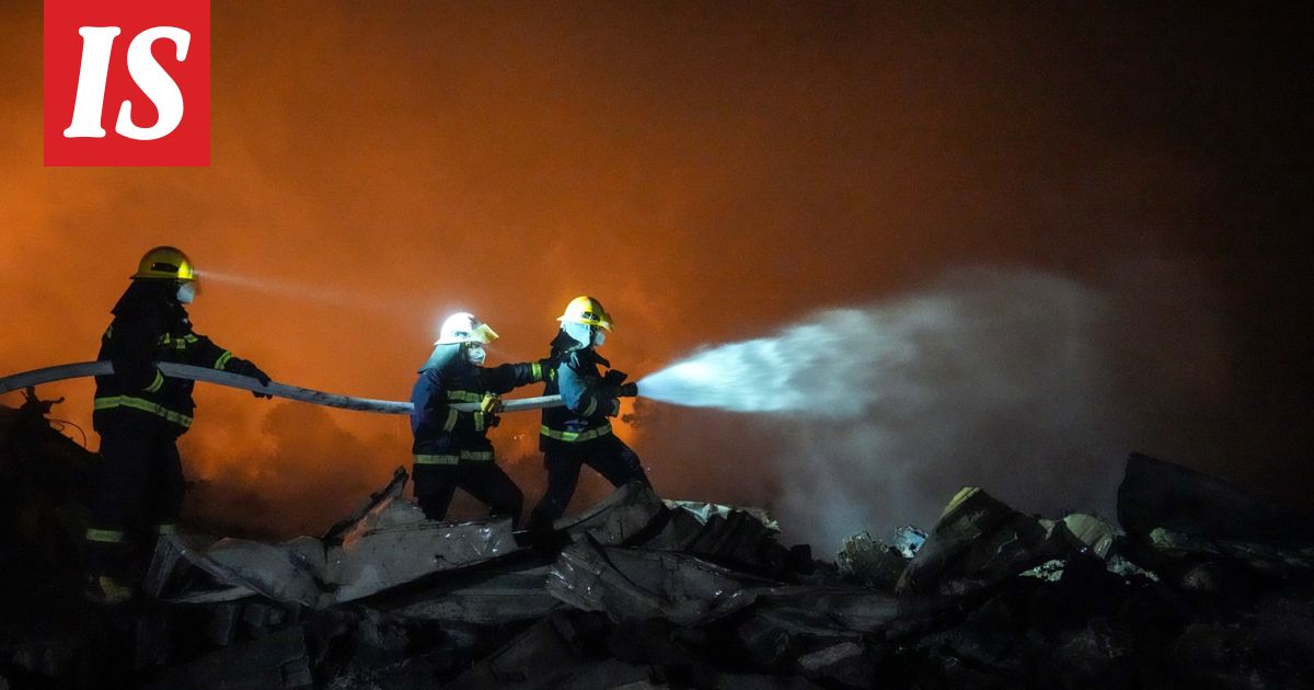 Ilotulitetehtaalla räjähti Kiinassa, kymmeniä kuollut