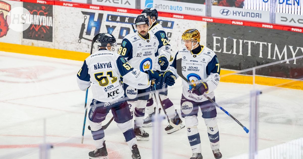 Kiekko-Espoo defeated Sport in Vaasa