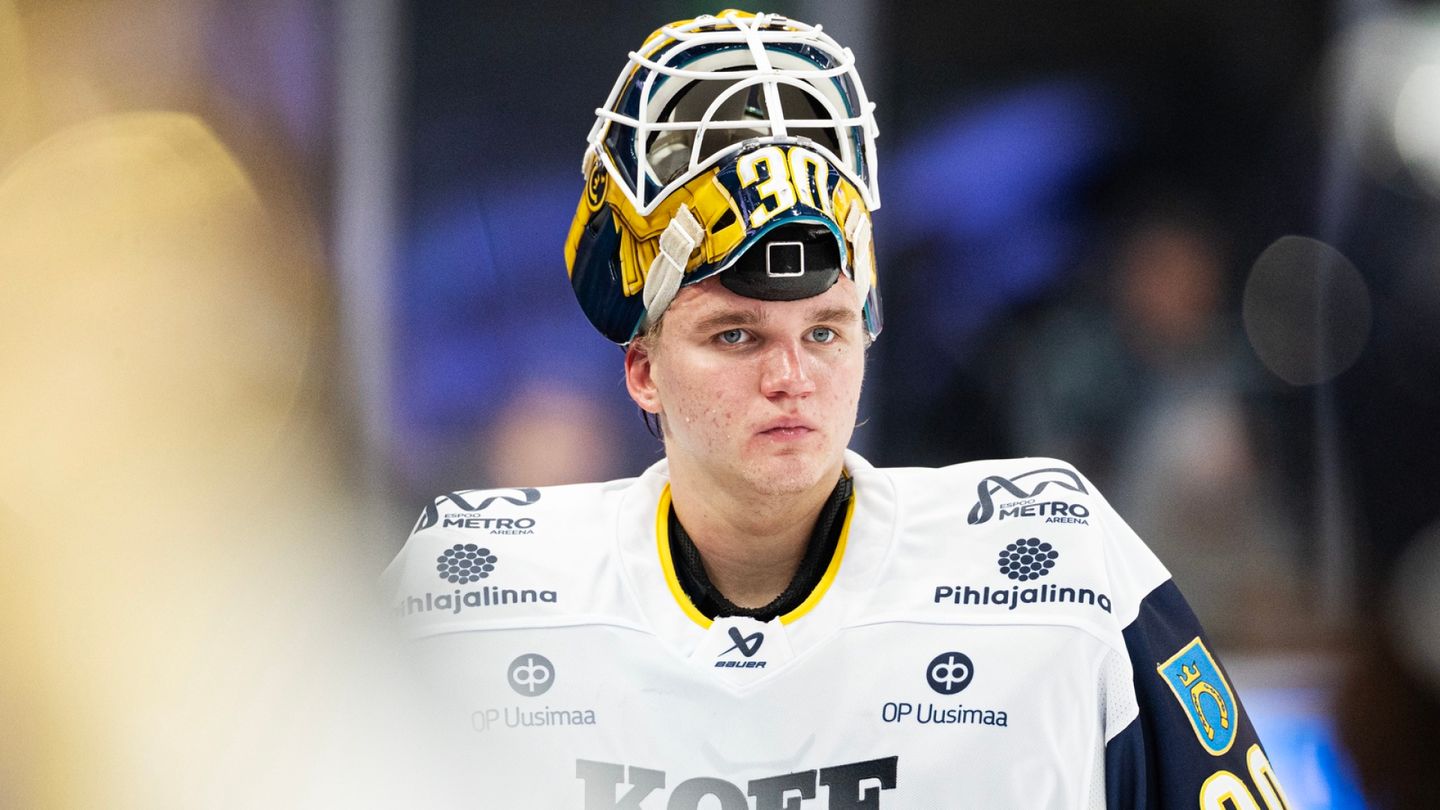 Kiekko-Espoo kompuroi jälleen vieraissa – hävisi TPS:lle 2–4
