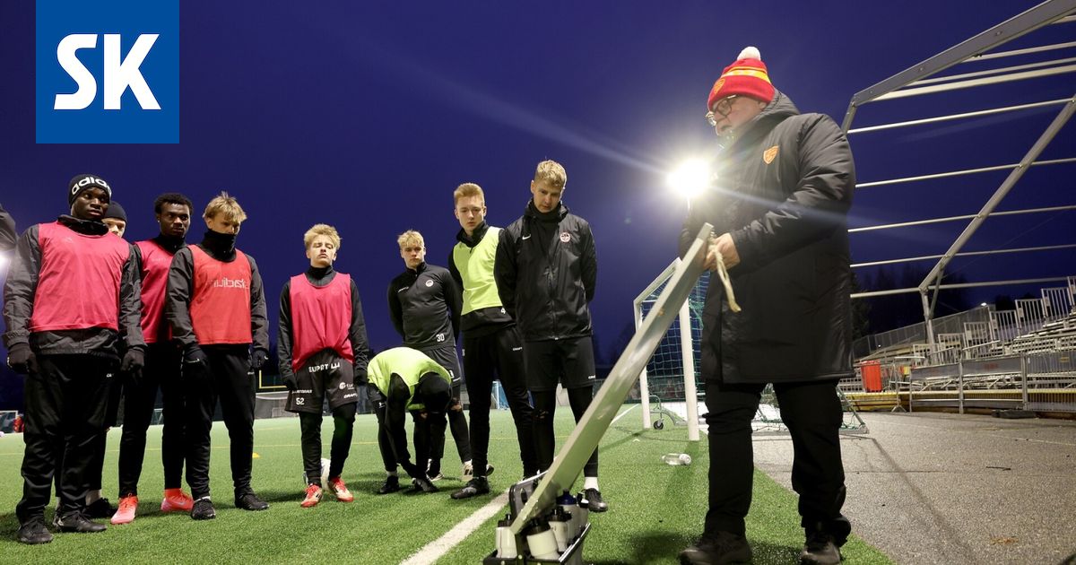 FC Jazzille Uusi Maalivahti T lt N ytt Porilaisten Sopimustilanne 