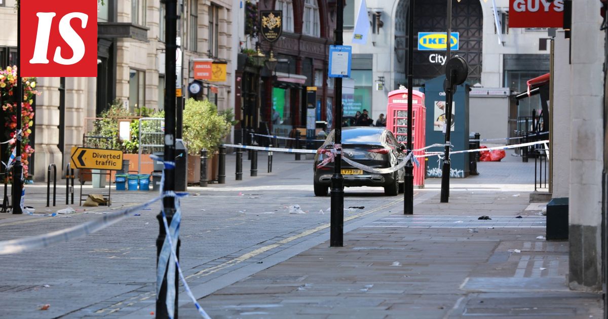 Tv:n laulukilpailusta tuttu finalisti ajoi väkijoukkoon Lontoossa – nyt uhriksi joutunut somevaikuttaja on kuollut