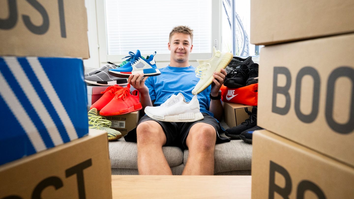 Veikkausliiga star develops passion for sneakers