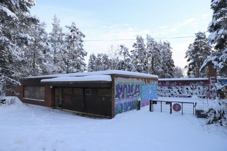 Koskenmäen entinen päiväkoti kuvattuna tammikuussa 2021.