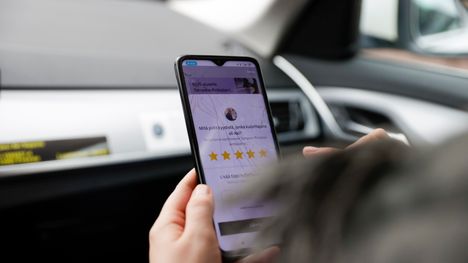 Uber-kyytejä voi nyt tilata ja tarjota kaikkialla Suomessa, missä on aktiivisia kuljettajia saatavilla.