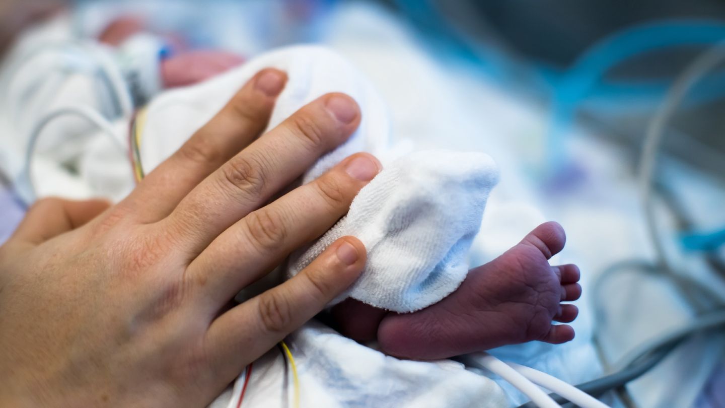 Midwife's Wish for Less Optimization in Maternity Care Unrealistic Amid Healthcare System Pressures
