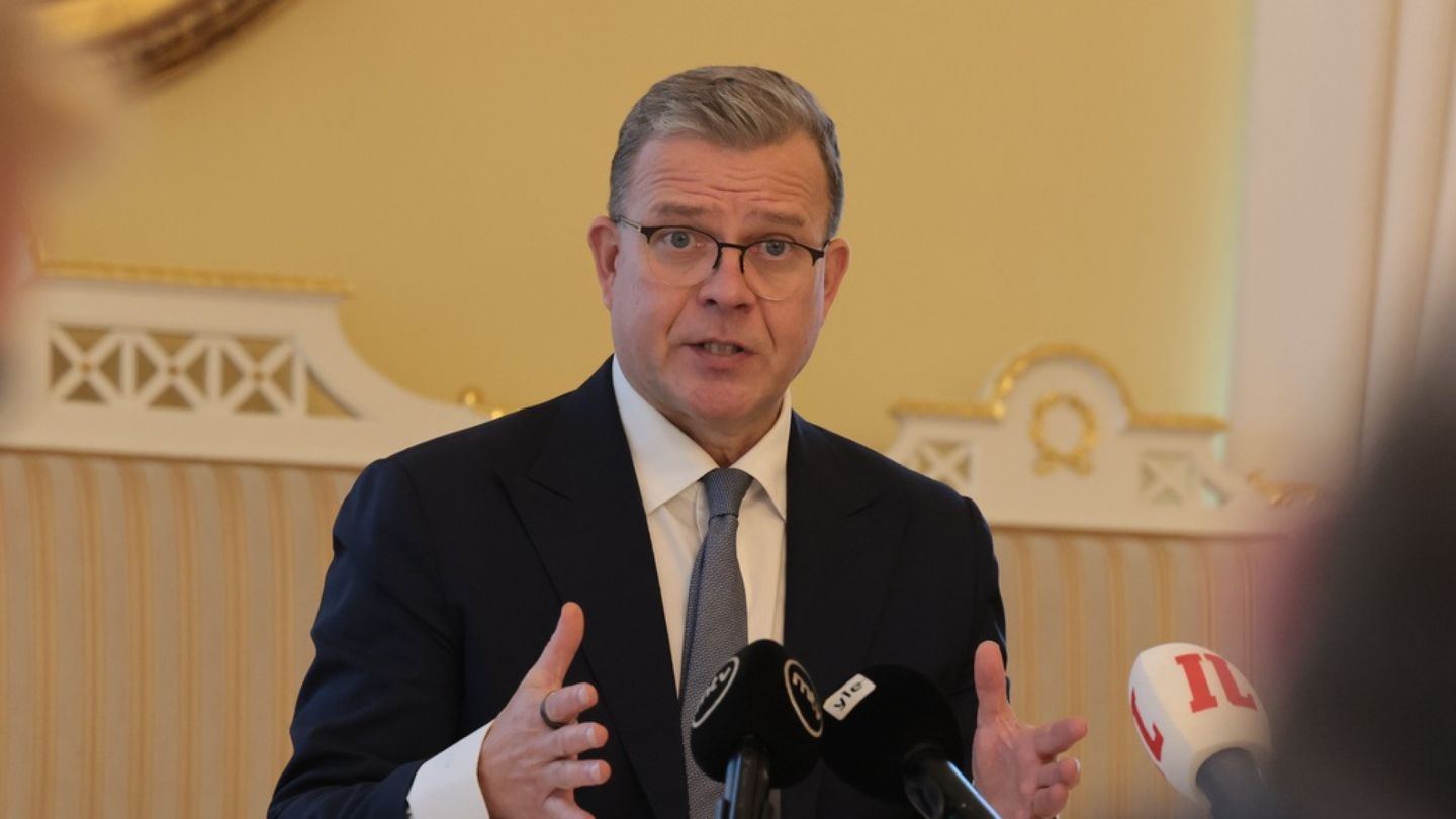 Orpo: Bensatukipaketti odottaa perussuomalaisten hyväksyntää