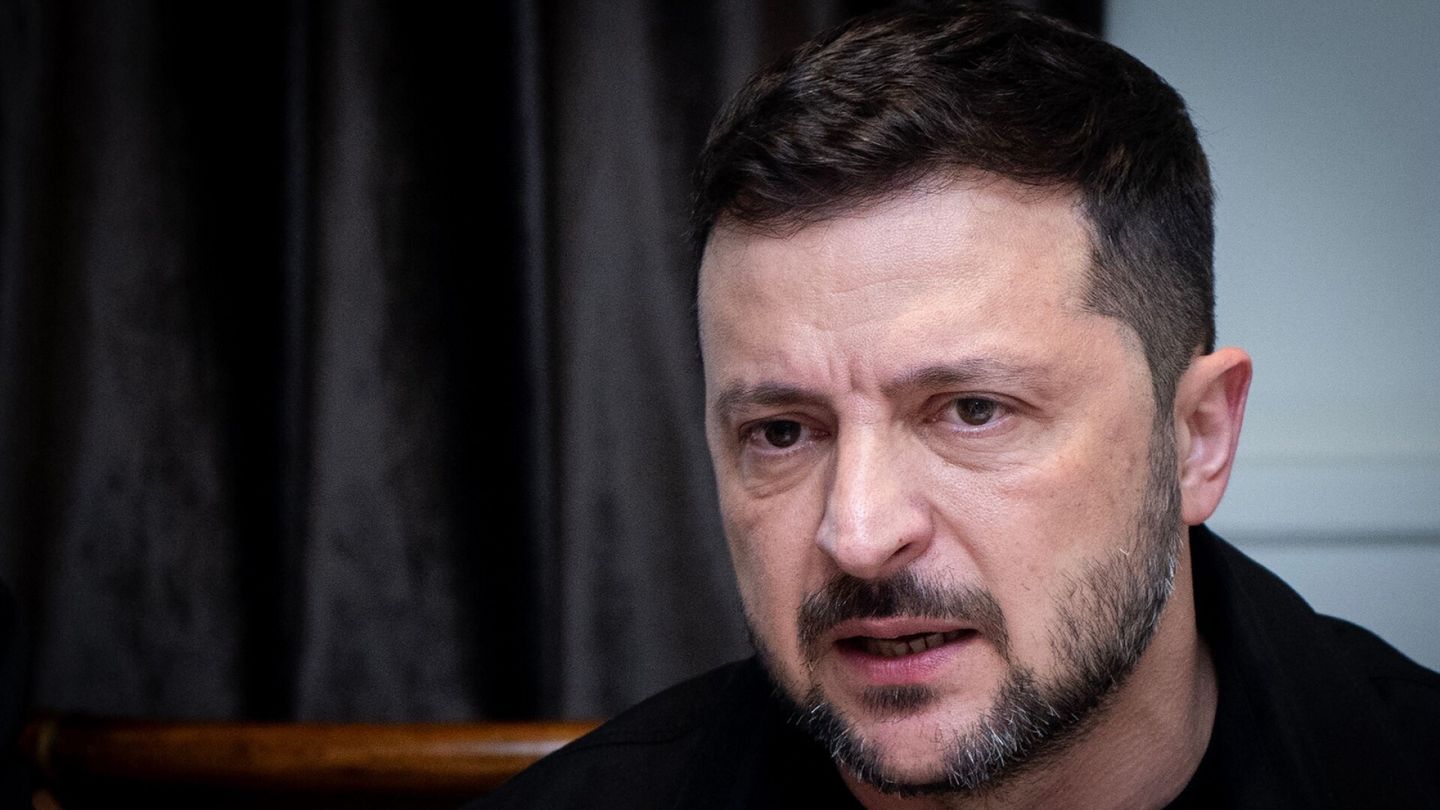 Ukraina | Zelenskyi sanoo vastaavansa uudella laki­esityksellä korruptio­lain saamaan kritiikkiin