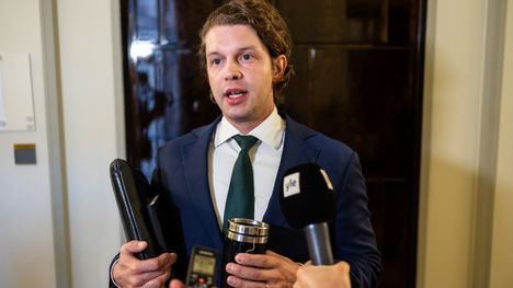 Hallituksen lakiesitys Verohallinnon tiedonsaantioikeuksien laajentamiseksi ei läpäissyt Heikki Vestmanin johtaman perustuslakivaliokunnan seulaa.