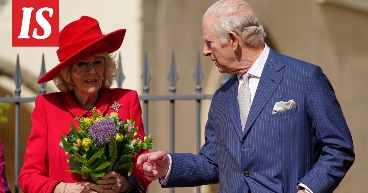 Charlesin ”poikkeuksellinen” ele kiinnitti kehonkielen asiantuntijan huomion – britti­kuninkaalliset kokoontuivat pääsiäiskirkkoon