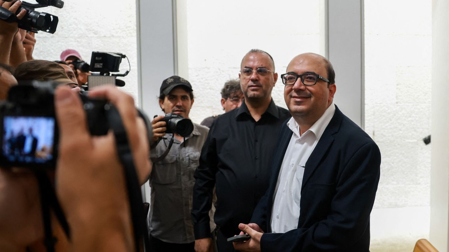 Israelin vaalit | Arabipolitiikko vetäytyi vaaleista oikeuden painostuksesta