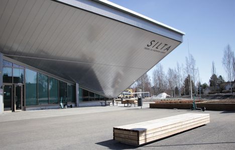 Nokian yrittäjät juhlivat Silta-kampuksella 