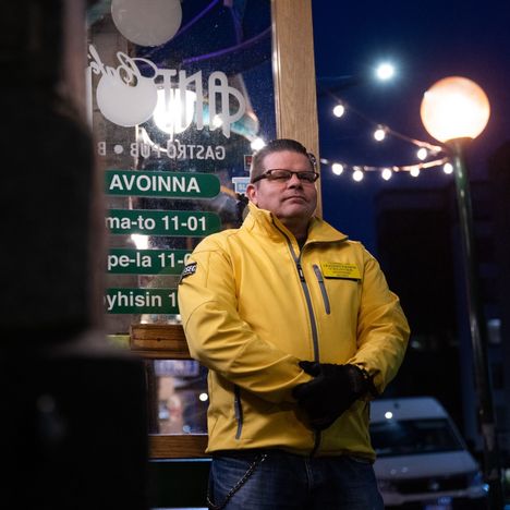 Tässä on paikka, mistä moni tunnistaa Juha Temosen. 