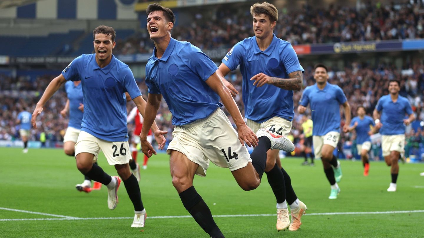 Valioliigassa pelottava loukkaantuminen – Chelsean Pedro Neto upotti Evertonin