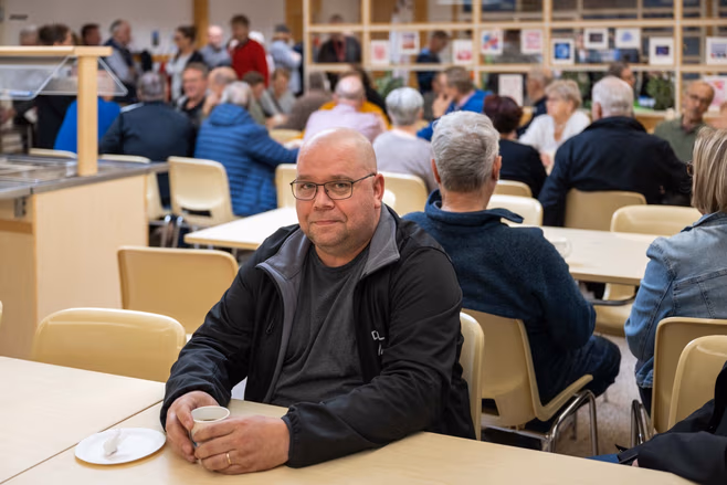 TNT-tehtaan yleisötilaisuus houkutteli yli 80 paikallista kuulemaan hankkeesta – Näin prosessi etenee