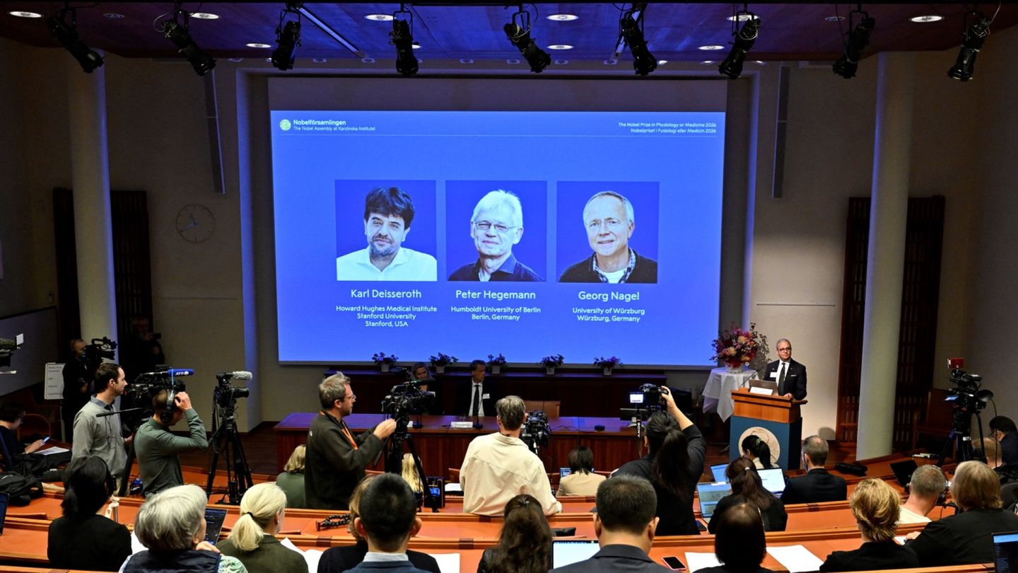 Lääketieteen Nobel kolmelle tutkijalle valon käytöstä hermosolujen säätelyssä