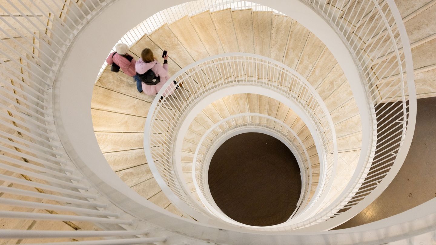 Finnish universities reject government plan for paid degrees