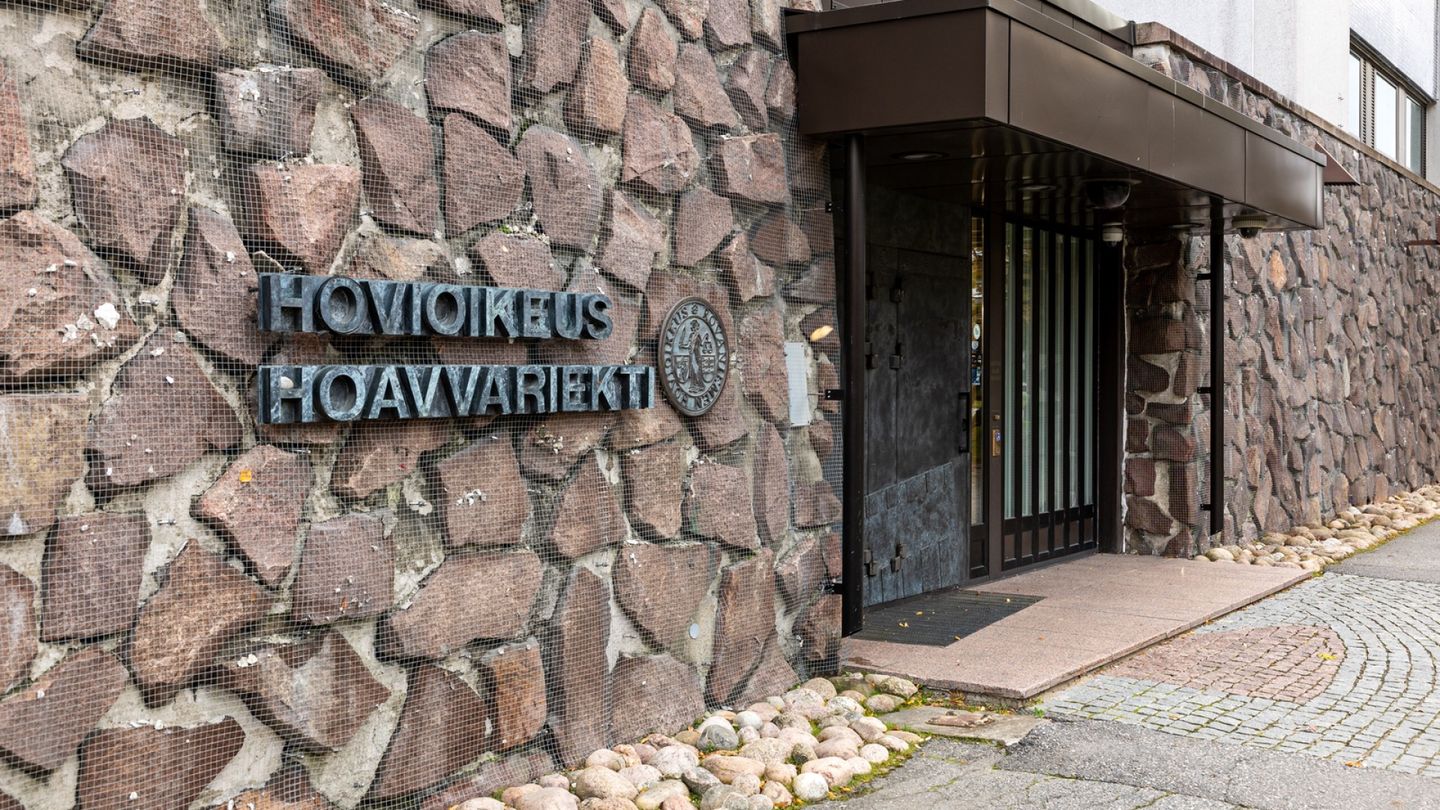 Aikuinen mies oli tytön, 14, kanssa yhdynnässä autossa – hovioikeudelta täystyrmäys rikossyytteelle