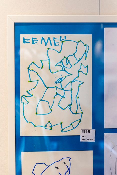 5-vuotiaan Eemelin teoksen nimi on Hylje.