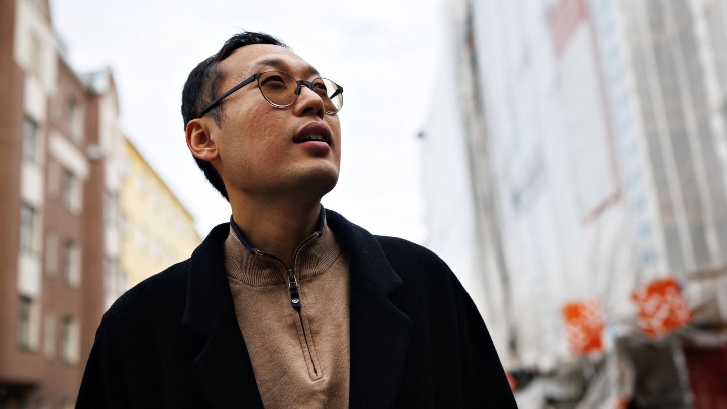 Stadin slangi | Jeongdo Kim halusi opetella eksoottisen kielen, ja nyt sujuu Stadin slangi