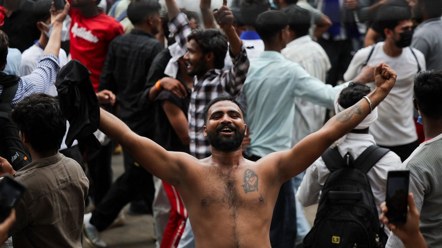 India's education minister resigns amid exam scandal protests