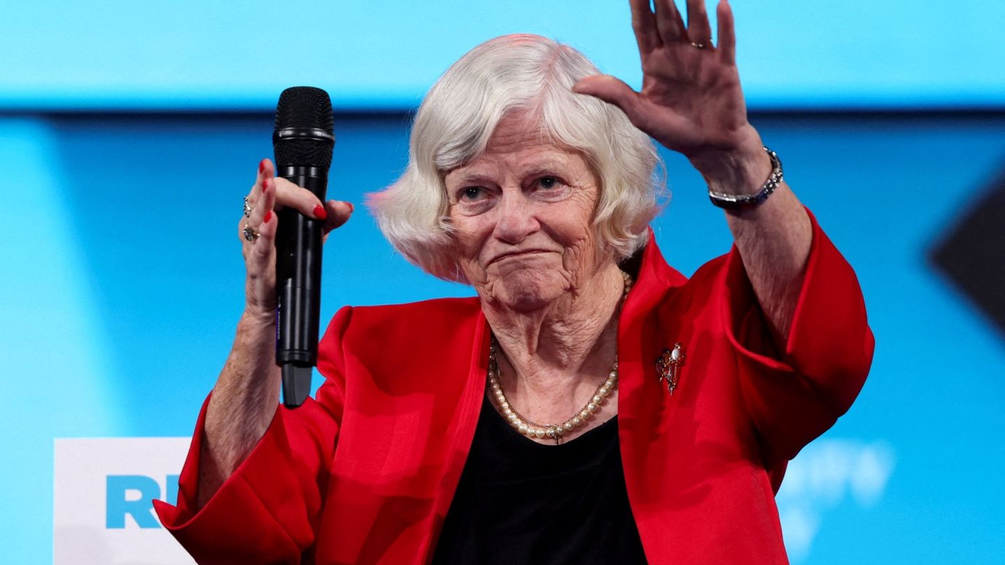 British Police Investigate Former Minister Ann Widdecombe's Death as Murder