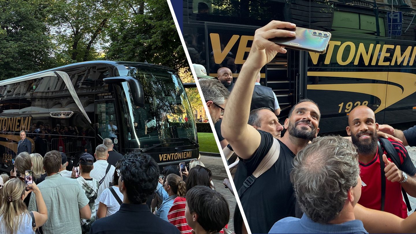 Manchester United arrives in Helsinki for friendly against Wrexham