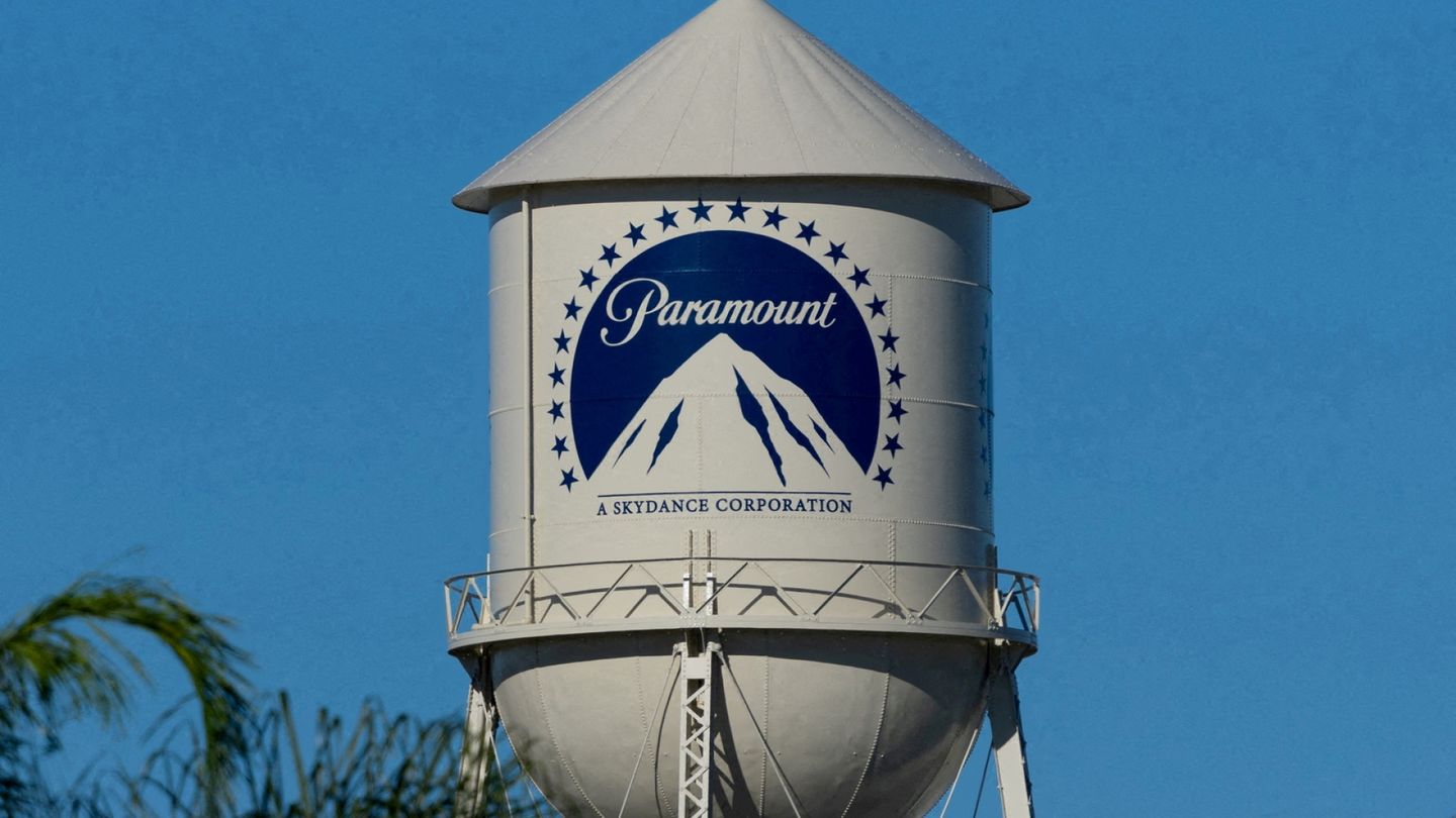 US States Prepare Antitrust Lawsuit to Block Paramount-Warner Bros. Merger