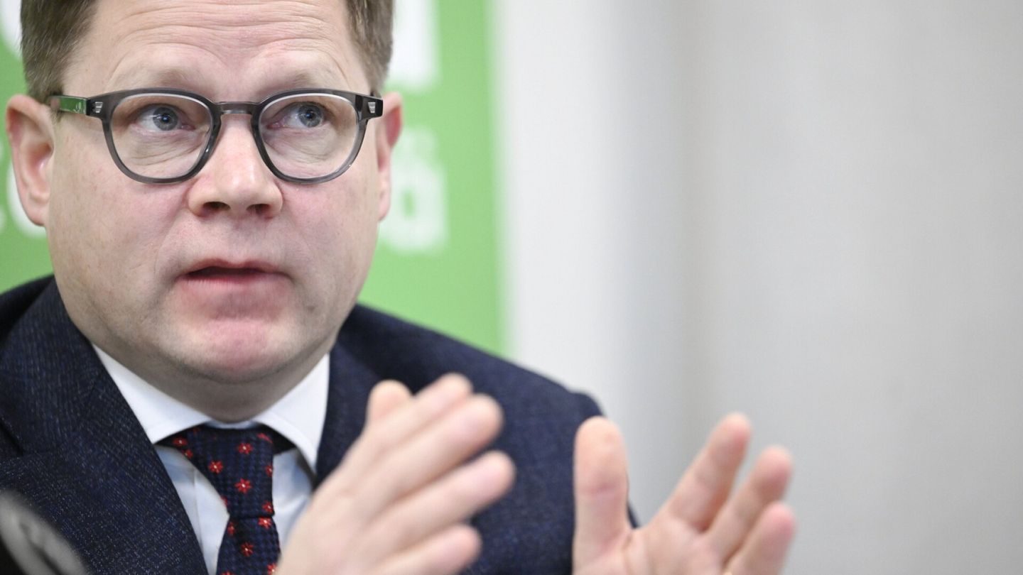 Keskusta | Budjettineuvottelujen epäselvyys luo epävarmuutta talouteen, keskustan Lohi väittää