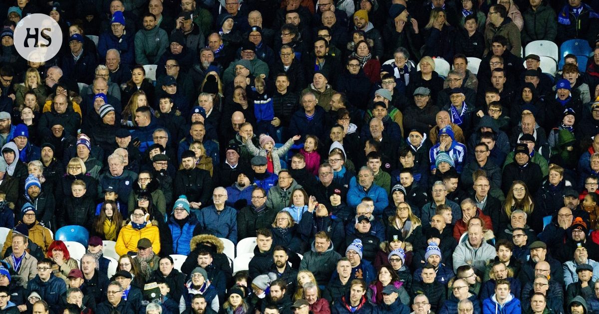 Football: Bankruptcy threatens Sheffield Wednesday.