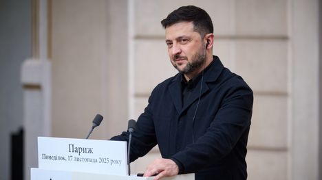 Ukrainan presidentti Volodymyr Zelenskyi vieraili maanantaina Pariisissa.