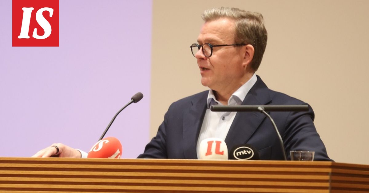 Petteri Orpo median eteen – suora lähetys noin kello 12.30