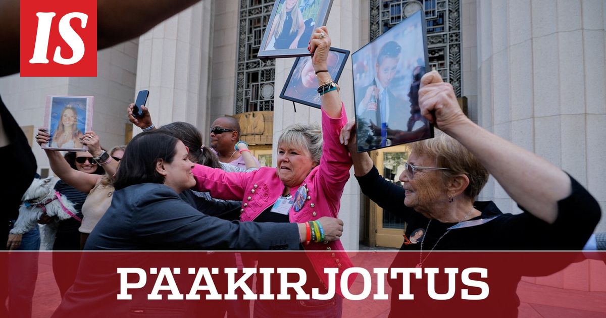 Pääkirjoitus: Teknojätit joutuvat katsomaan peiliin – sosiaalisen median alustat on rakennettu liian koukuttaviksi lapsille