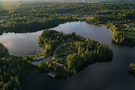 Saarimaisen alueen keskiosasta on vielä mahdollista saada yksi tontti.
