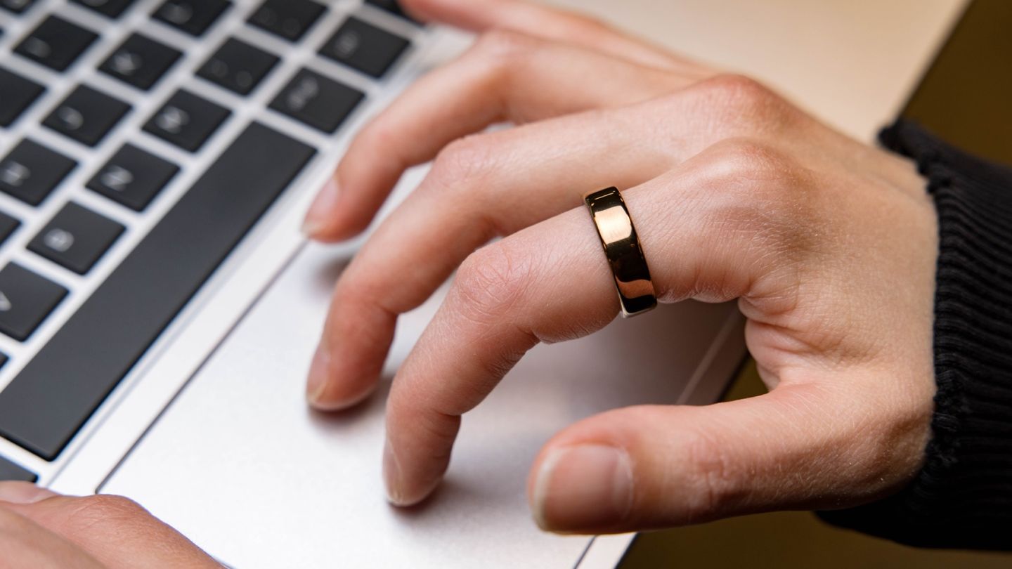 Smart ring maker Oura aims for billion-dollar IPO in the US