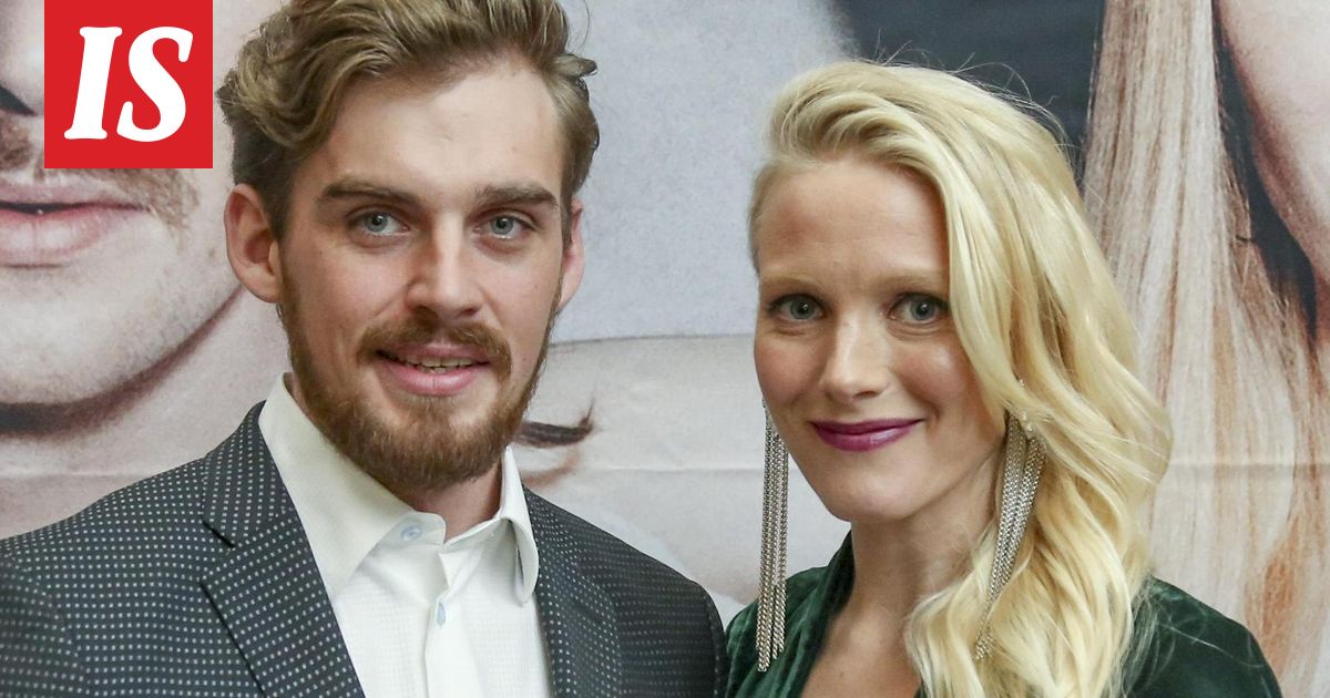 Lauri Tilkanen Rohkeista Rakastelukohtauksista Laura Birnin Kanssa 