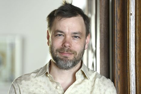 Ville Rantala Sarjakuvapiirtäjä Ville Ranta muistelee ystäväänsä Miki Liukkosta ...