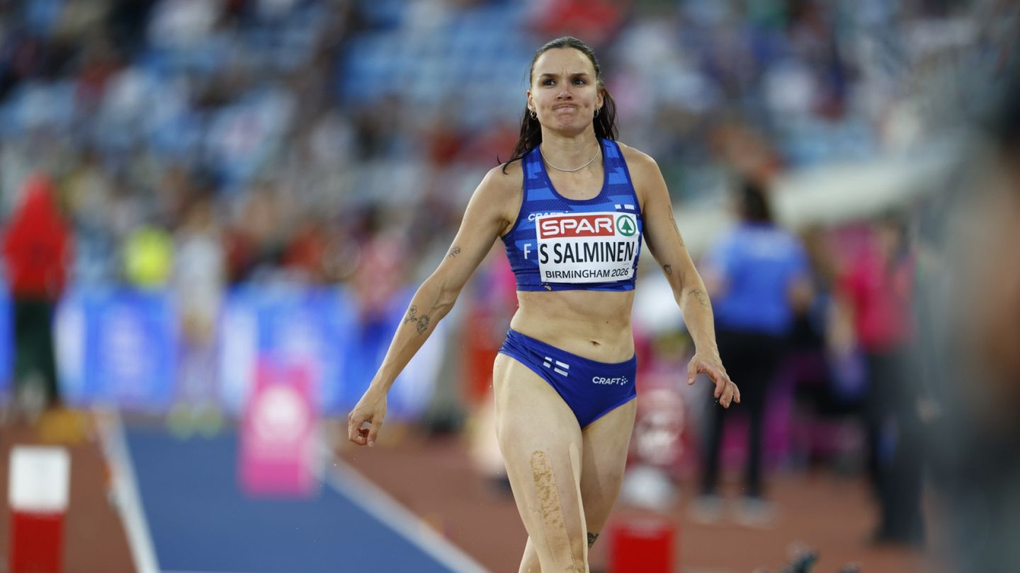 Finnish Female Athletes Explain Their Choice of Revealing Competition Gear