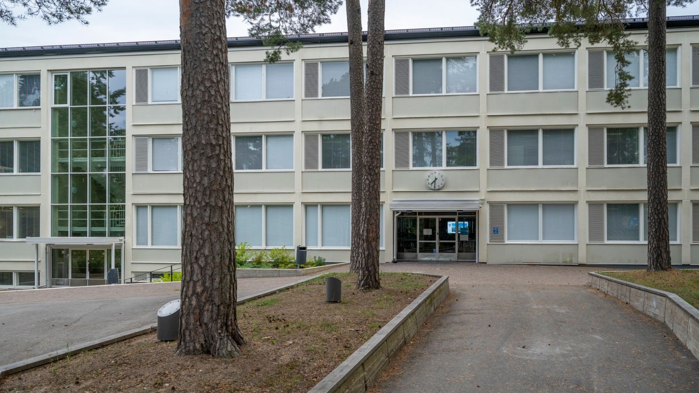 Attempted school shooting in Lohja: Student arrested with weapon and manifesto