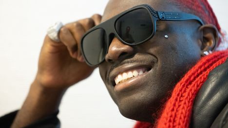 Turisti eli Harlova Vukulu on jo toista vuotta per&auml;kk&auml;in Suomen kuunnelluin artisti Spotifyssa. 