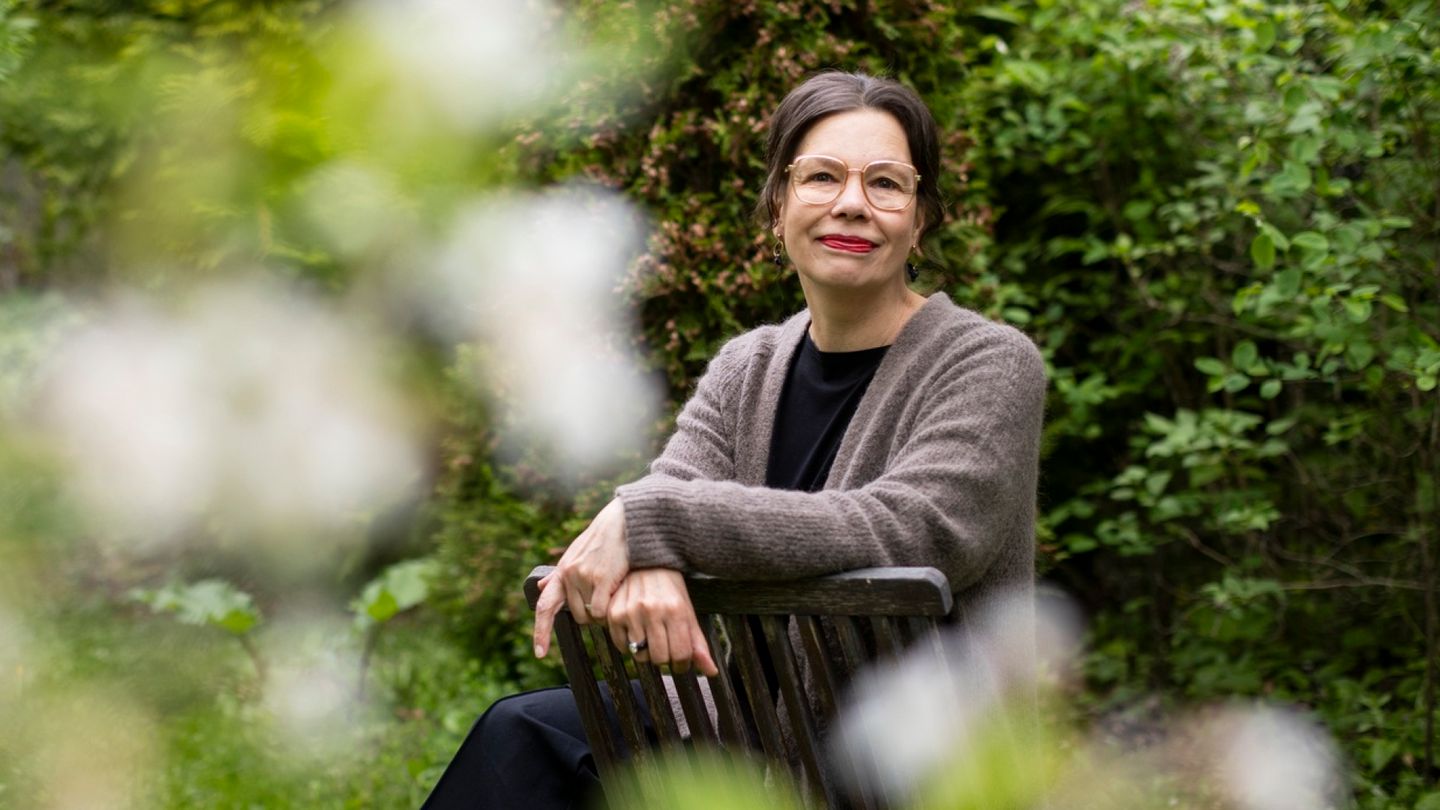 Book Review: A Long, Beautiful Union Awaits Its End in Kristiina Wallin's Fine Novel