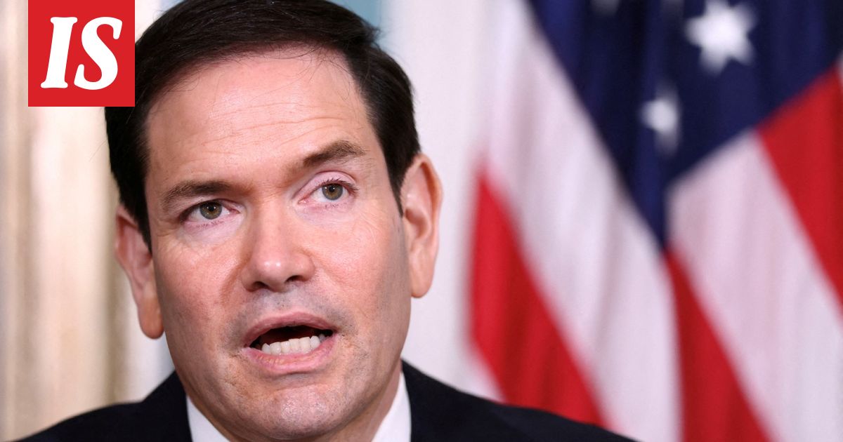 Uutissivusto Axiosin lähteiden mukaan ulkoministeri Marco Rubio on ilmoittanut Yhdysvaltain liittolaisille, että sotilaallisia toimia Irania vastaan vältetään tällä hetkellä. Kuva: Kevin Lamarque / Reuters