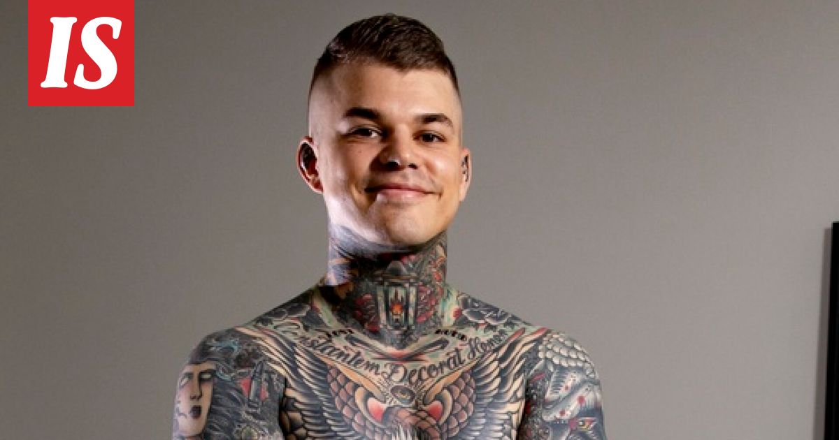 Ajoyib tanasiga ega fohisha erkakning jinsiy olatini eshagida his qiladi