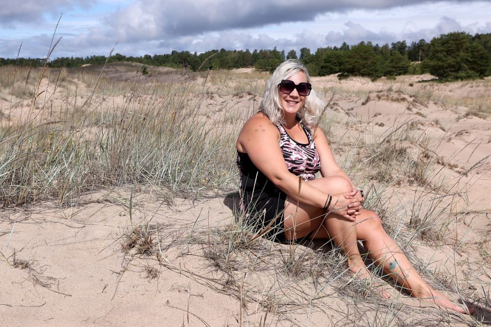 Ogizda rus etuk porno Armiya va yigit