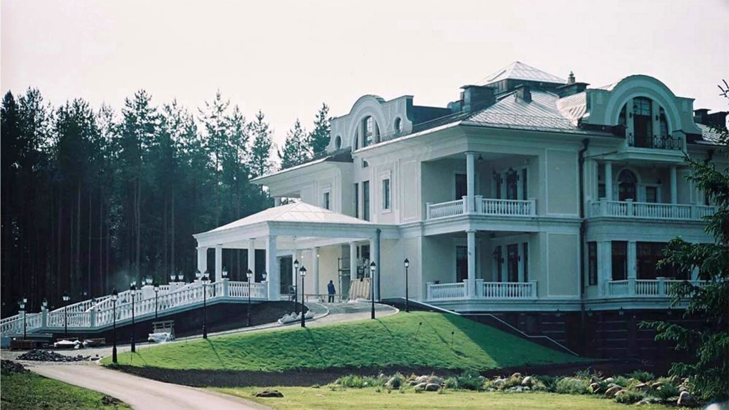 Ukrainan sota | Venäjä syyttää Ukrainaa drooni-iskusta Putinin huvilalle