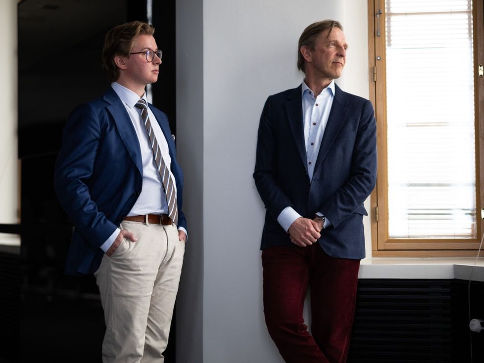 Menimme katsomaan, miten huippukallis tekoälyohjelma tekee juristien ...