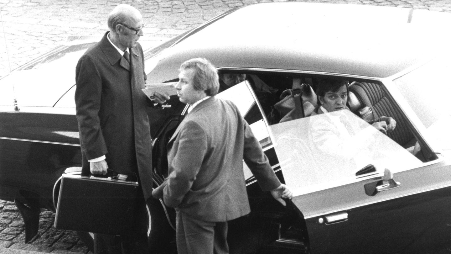 HS 50 vuotta sitten 24.9.1976 | Virkamieshallitus putosi puolueiden toivomuksesta