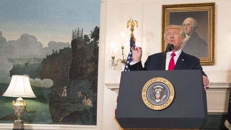 Tiedotustilaisuus järjestettiin Valkoisessa talossa maanantaina.