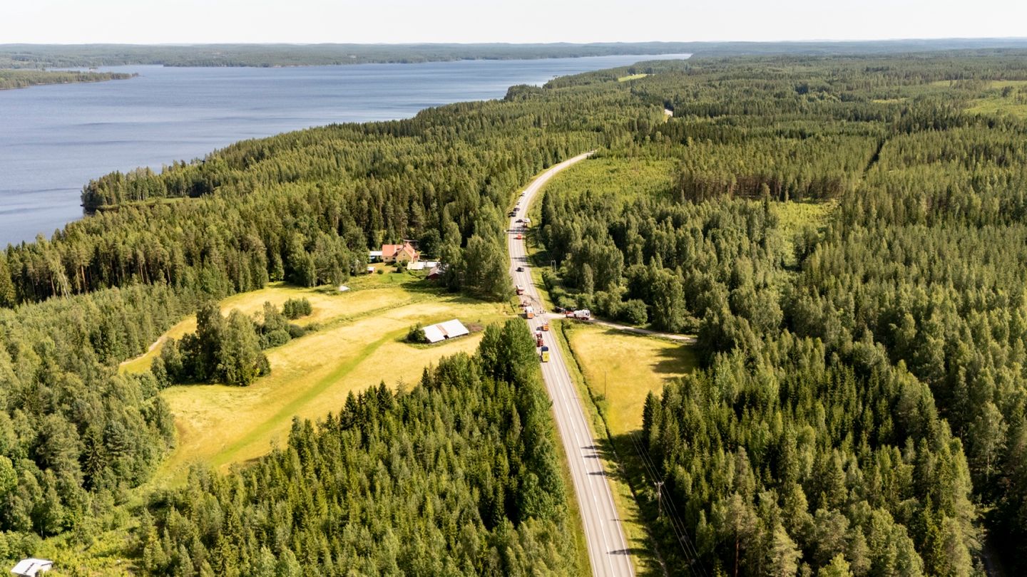 Parents killed, two children injured in head-on collision in Finland