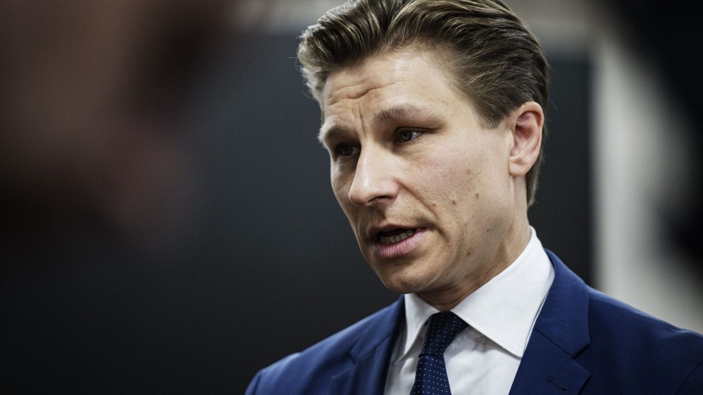 Nato | Häkkänen ase­ostoista: ”Putin luottaa nyt siihen, että länsi pudottaa hanskat”